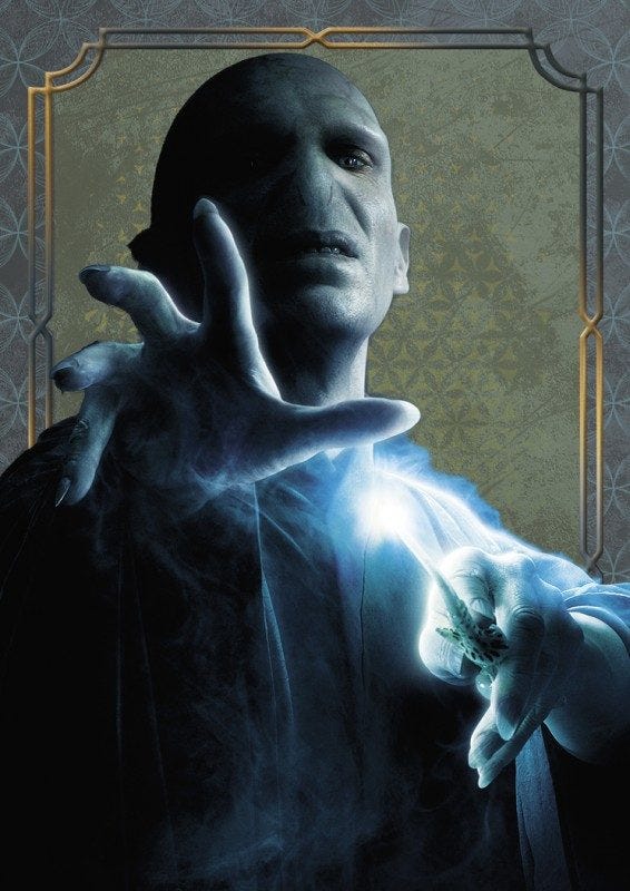 Harry Potter Evolution Trading Cards Kollektion - Base Card Beispiel Voldemort